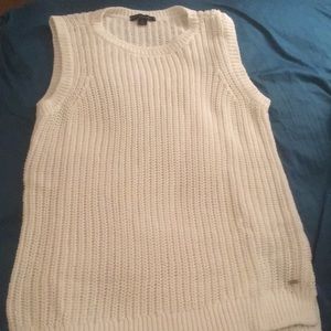 Tommy Hilfiger sweater